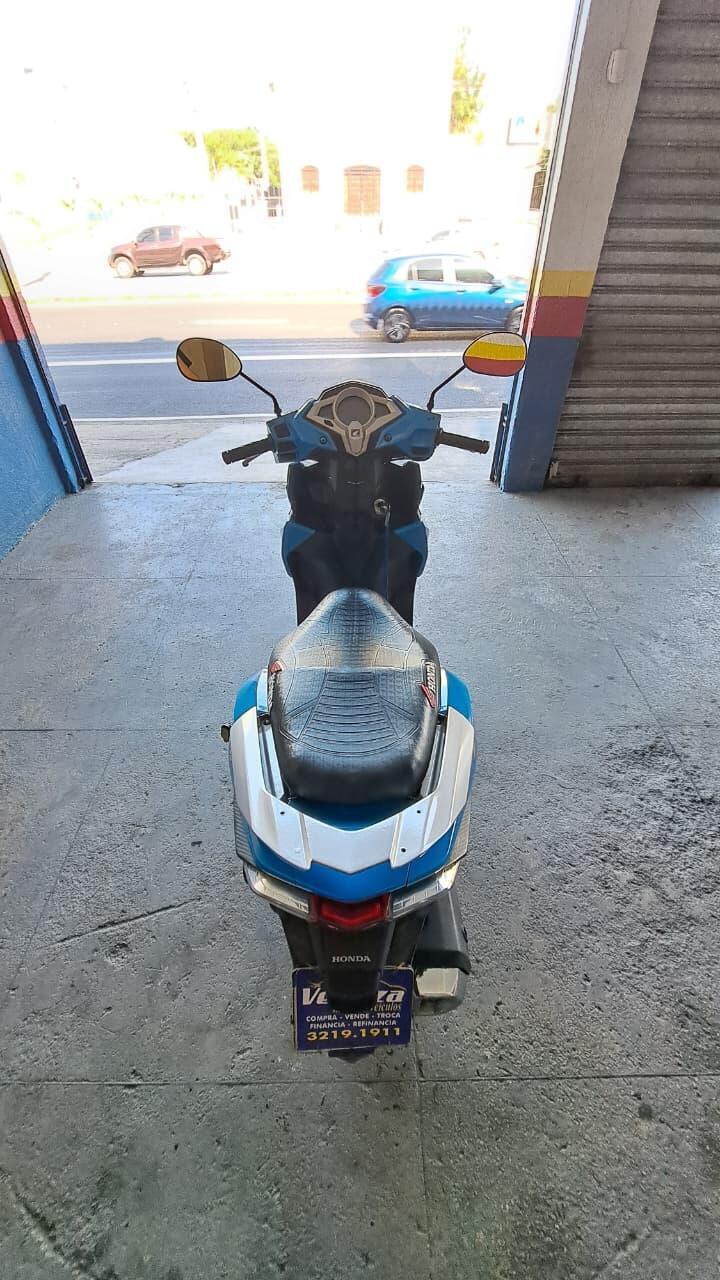 HONDA ELITE 125 POR CIMA